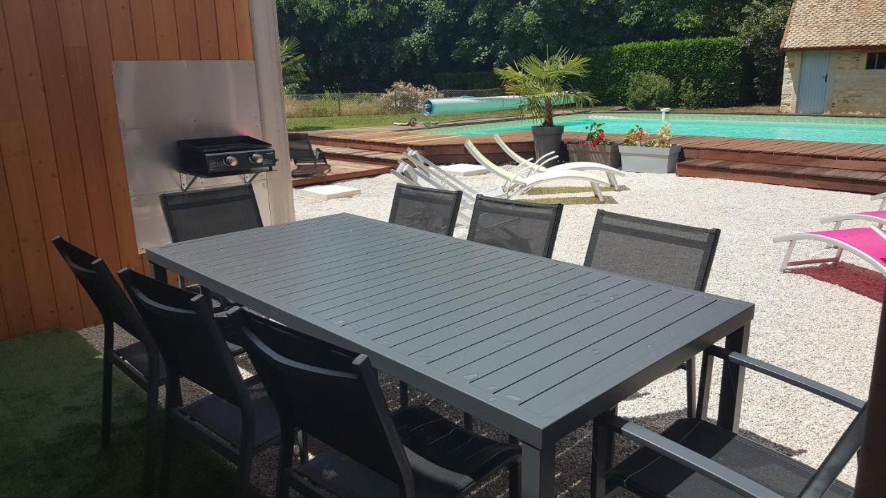 Au Petit Pressoir Bed & Breakfast Givry  Exterior photo